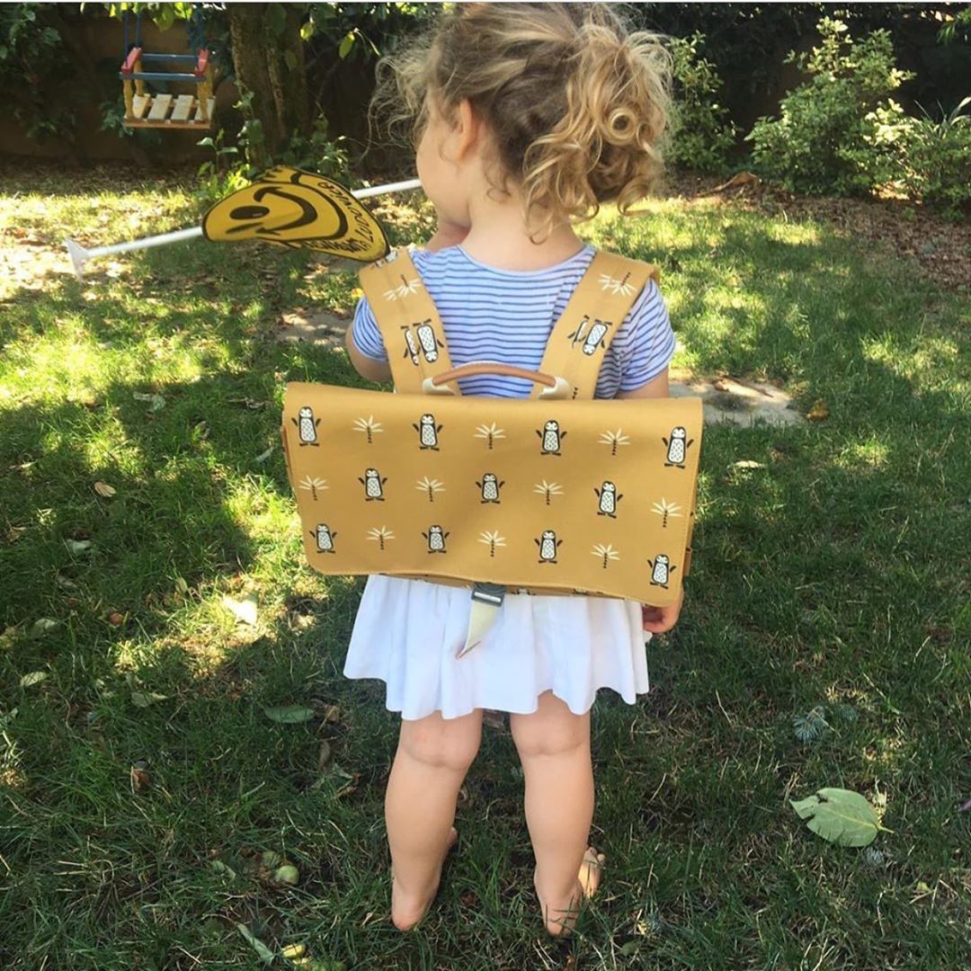 Fresk: Messenger Backpack 34 x 25 x 8cm - Swallow