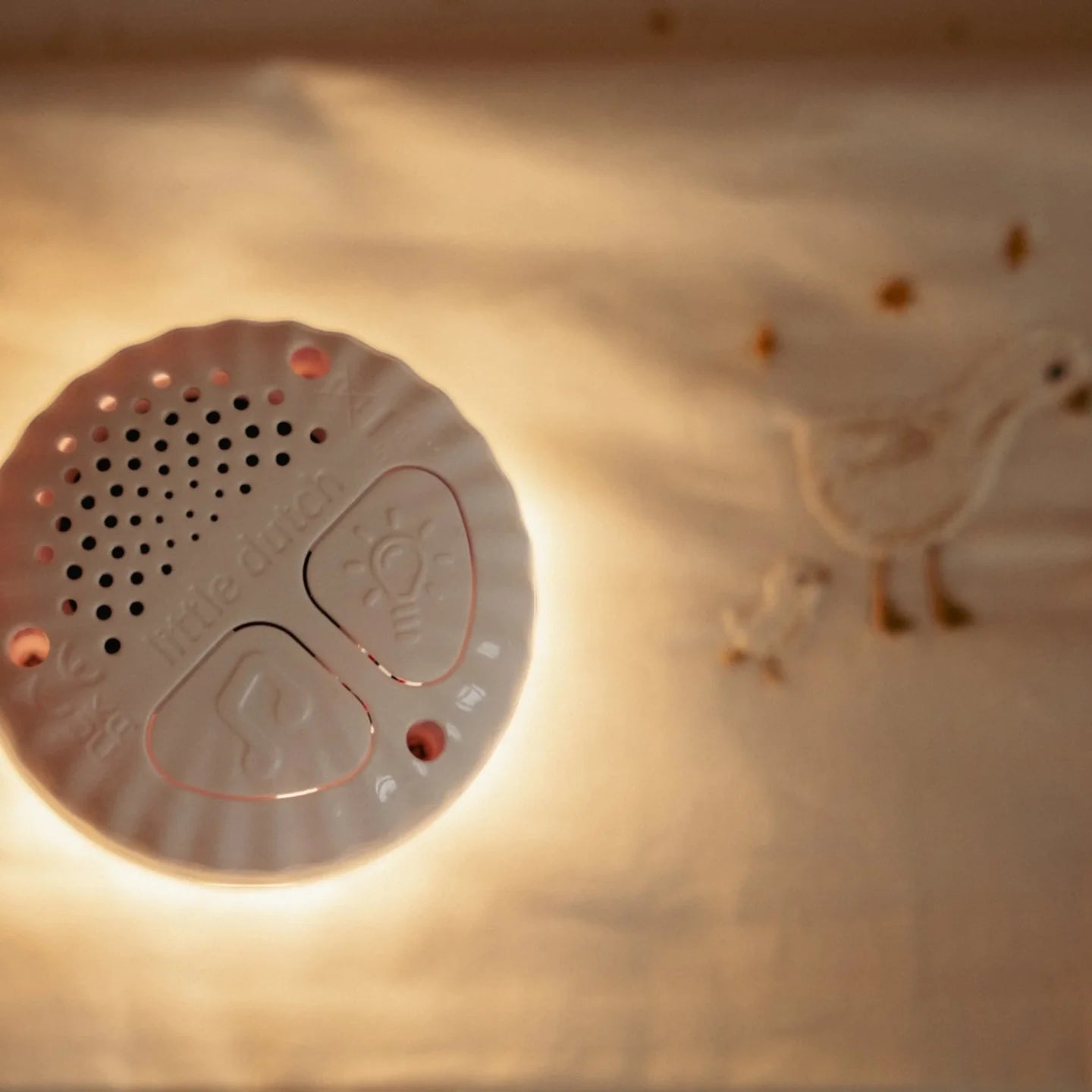 Little Dutch Υφασμάτινη χήνα με φωτισμό, λευκούς ήχους & μουσική - επαναφορτιζόμενη