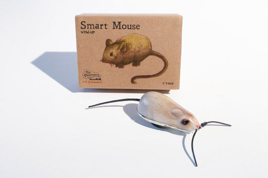 Tin toy Mouse that does not fall off the table-winding