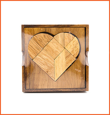 Γρίφος σχεδιαστικός ξύλινος THE HEART TANGRAM