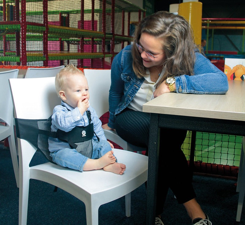 Dooky Portable high chair - Black 