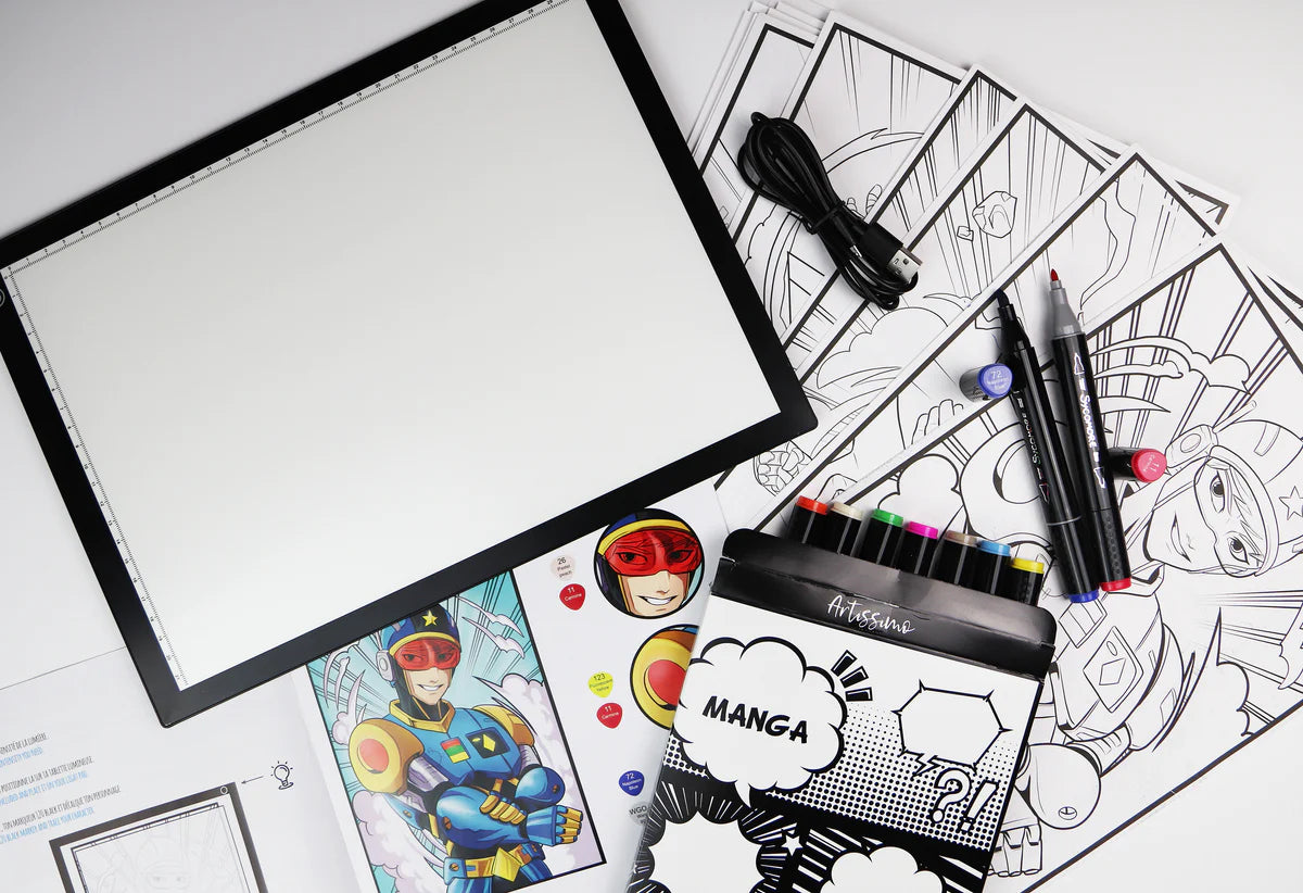 Sycomore-Lightbox LED and cards with Manga designs