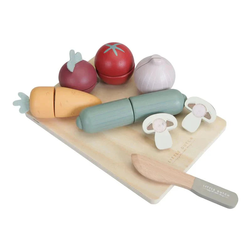 Little Dutch Wooden cutting board with vegetables