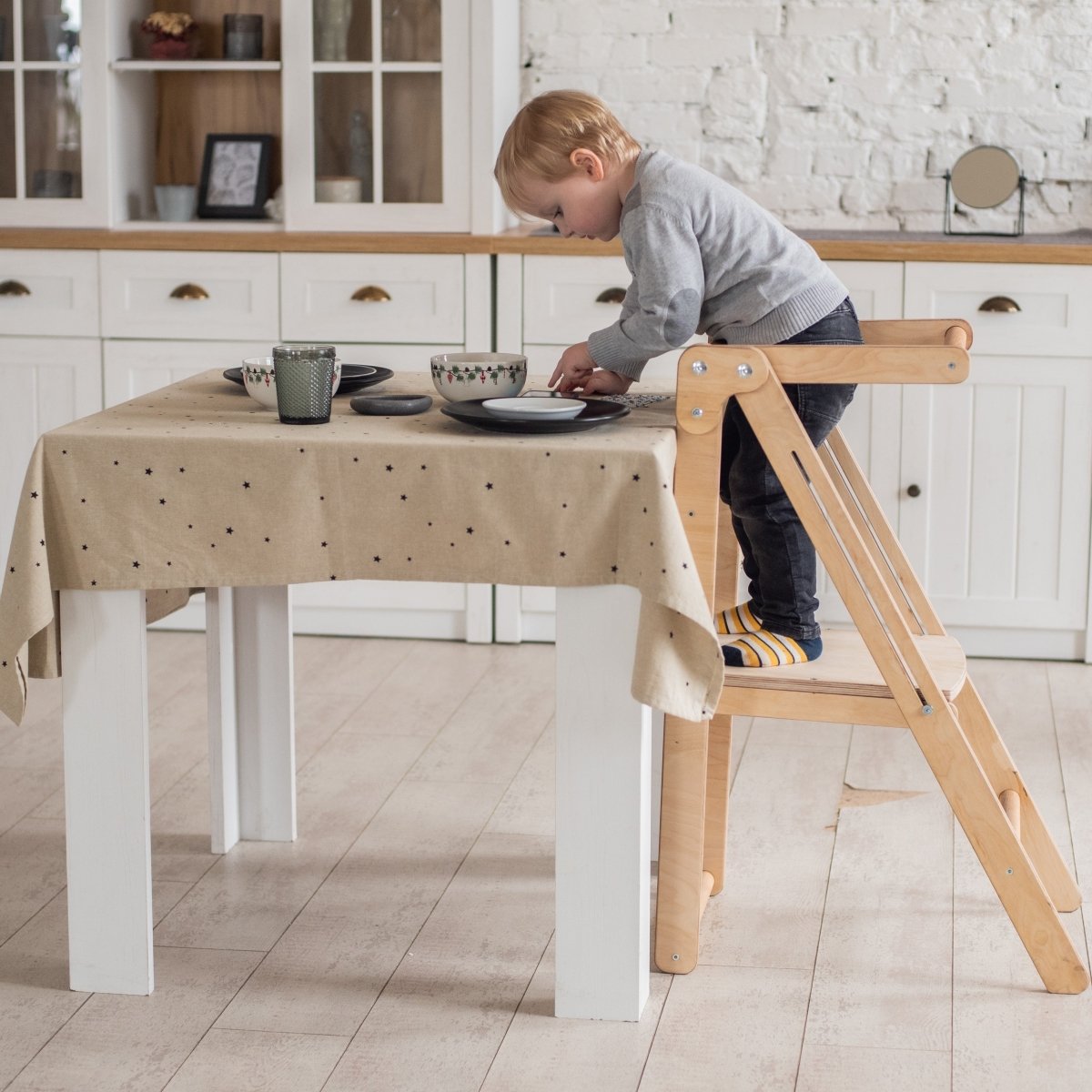 Wooden Learning Tower - Child's Growing Chair