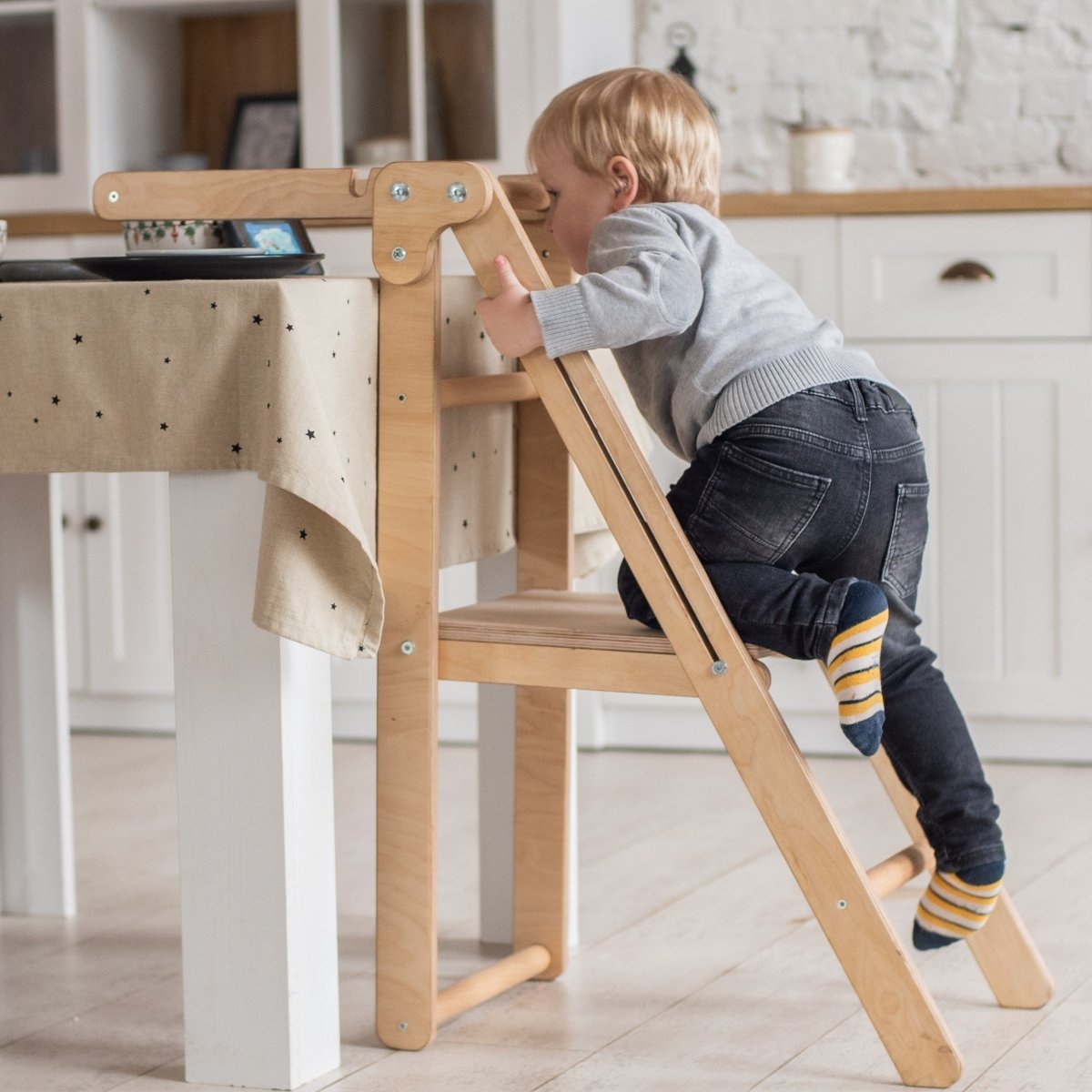 Wooden Learning Tower - Child's Growing Chair