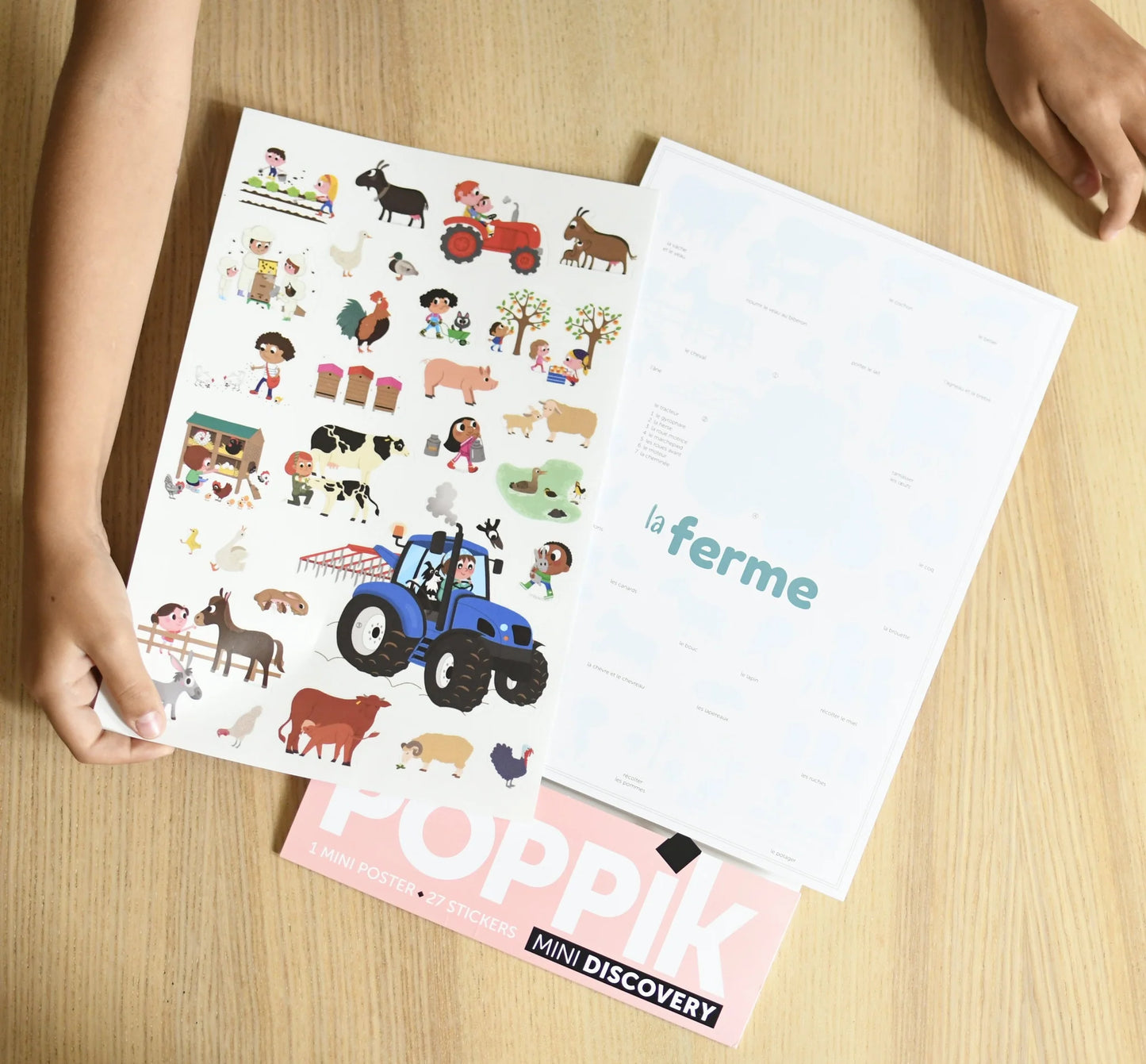 Poppik Mini Poster with 29 Stickers – Farm